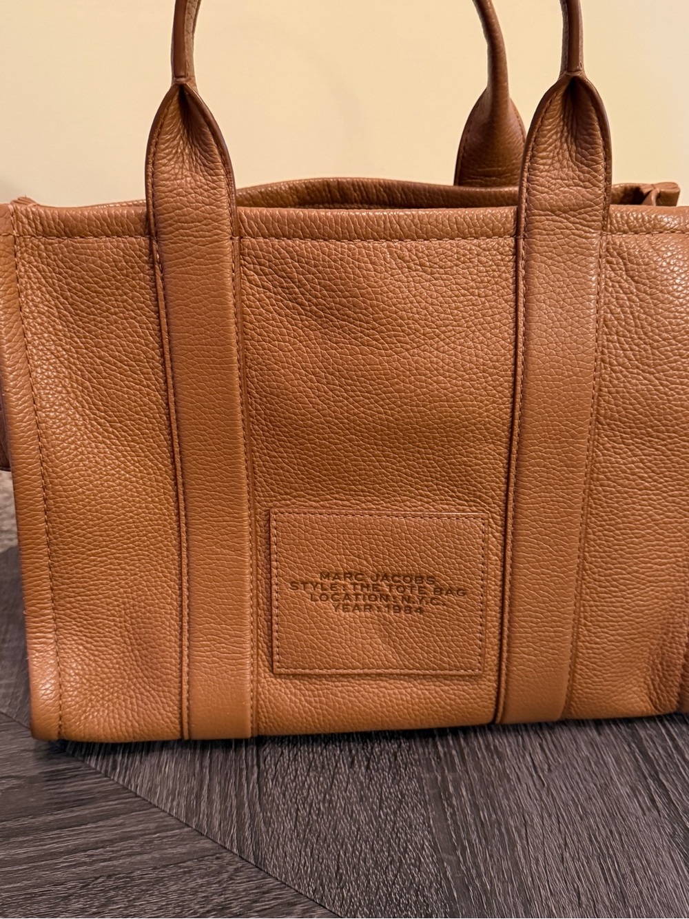 Marc Jacobs Brown Pebbled Leather Tote with Gold Chain - Picture 8 of 12